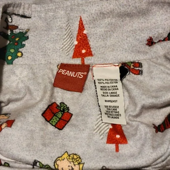 Peanuts Christmas Pajama Set Womens Large Gray Snoopy Charlie Brown Flannel PJs - Picture 15 of 16